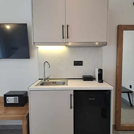 Be Modern Aparts & Apartment