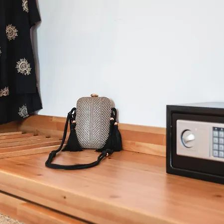 Apartment Be Modern Aparts & *