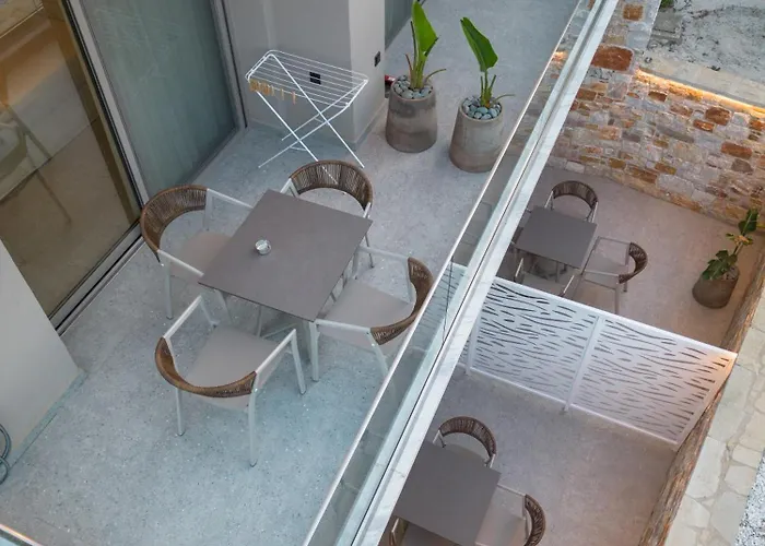 Be Modern Aparts & *